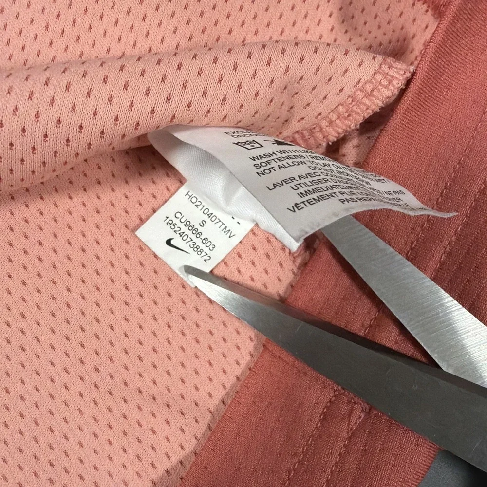 Nike CU9666-603 Womens 1/4 Zip Long‎ Sleeve UV Victory Coral Pink Shirt Small